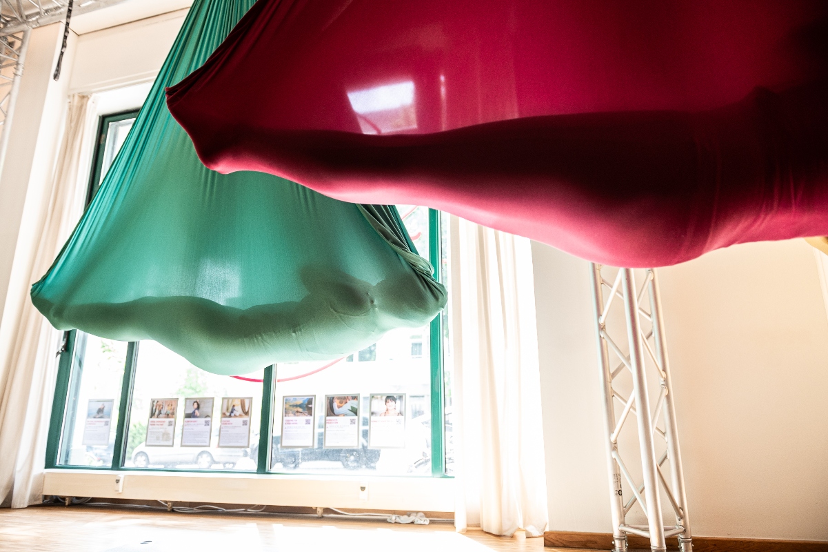 aerial-yoga-berlin